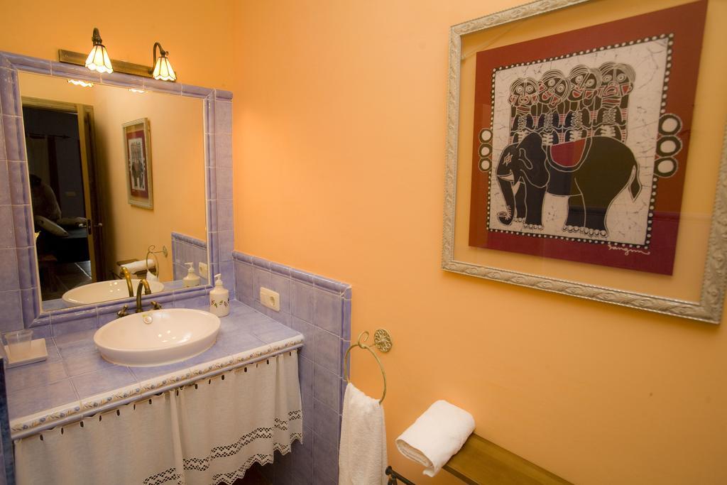 Casa Rural Alqueria Del Duende Frigiliana Habitación foto